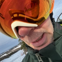 Niklas Vaarna