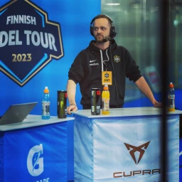 Teppo Heikkinen